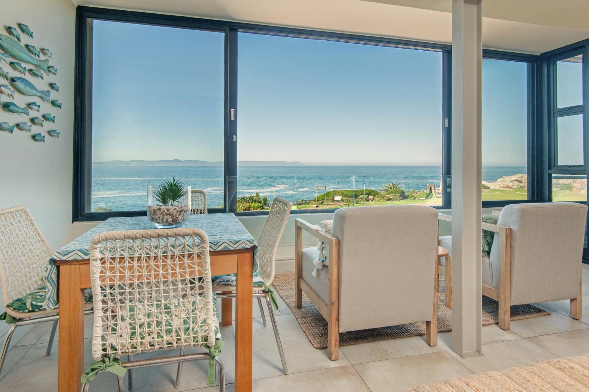 Walker Bay Luxury Seafront Apartment Hermanus Ngoại thất bức ảnh